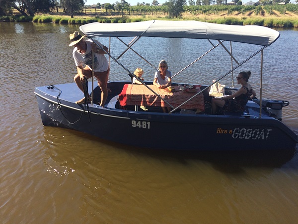 About GoBoat - Experience your very own floating picnic spot with
